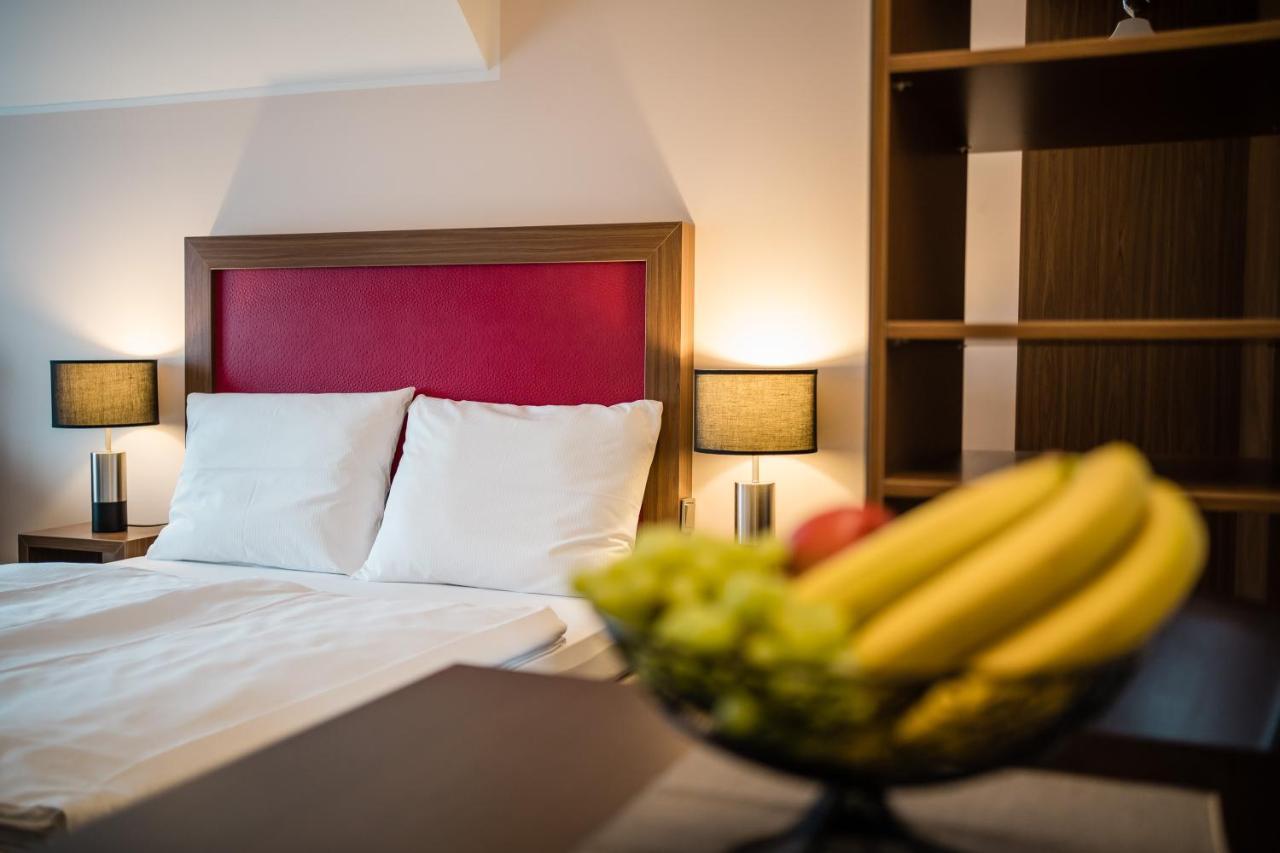 Point Hotel Apartments And Rooms Dresden Exterior foto